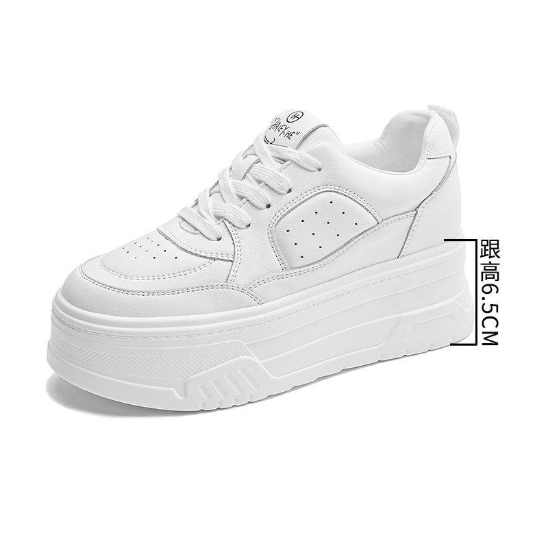 {Строго выбрано} Белые туфли на платформе, увеличивающие рост, женские кожаные новые универсальные спортивные туфли-буфы, длинные ноги, повседневная обувь