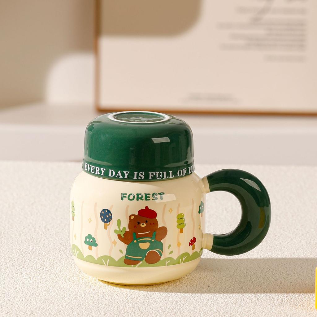 Милая мультяшная кружка для воды с крышкой, керамическая кружка, бытовой набор, нишевая повседневная чашка, чашка для девочек, термостойкая чашка
