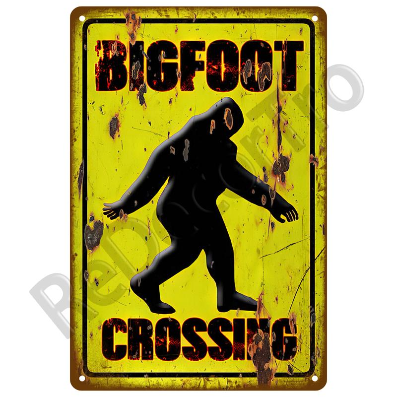 Metal Sign Decorative Wall Plate Art Beware Plaque Metal Vintage Decor Accessories Warning Danger Tin Sign Poster Caution Beware