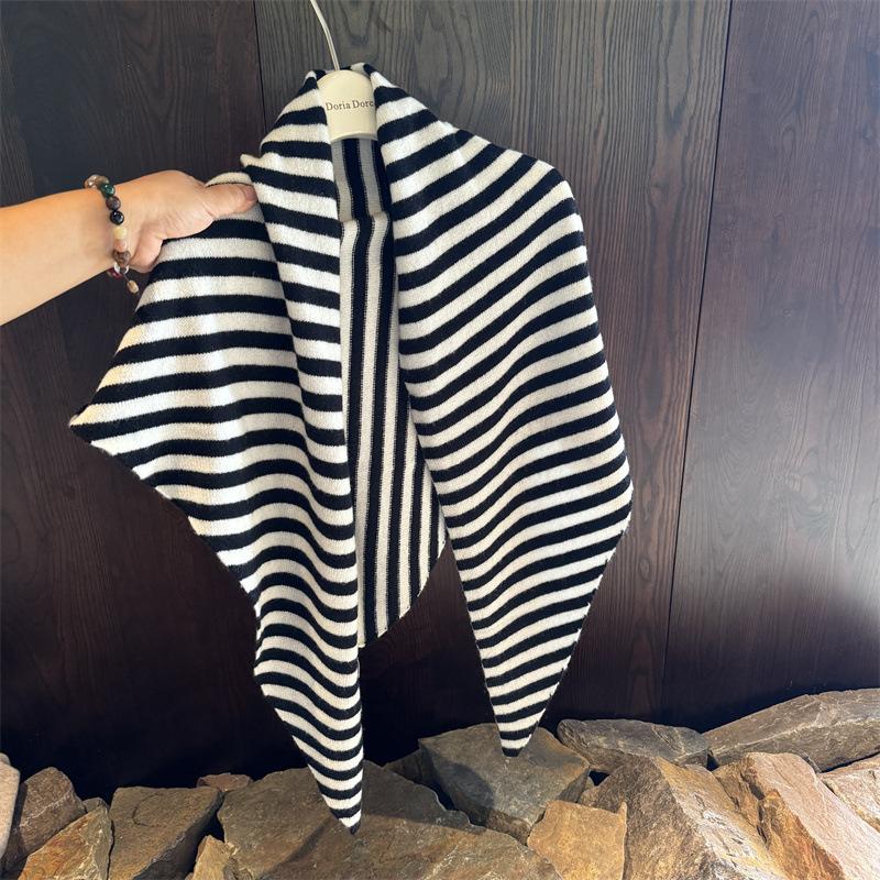 Вогнутый шерстяной 100 шаль увеличенный осень и зима новый теплый треугольный шарф вязаный шарф женский