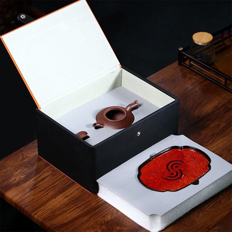 Wanchunhe Yixing Purple Clay Teapot Set