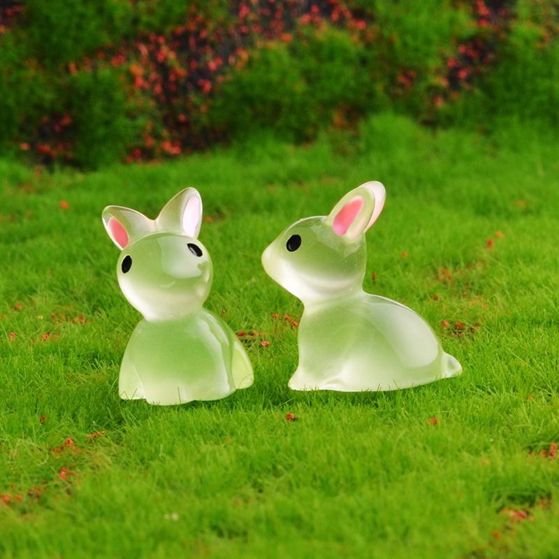 10 шт. милые мини-кролики из светящейся смолы, украшения, светящиеся в темноте, миниатюрные фигурки кроликов, микропейзаж, кукольный домик, украшение