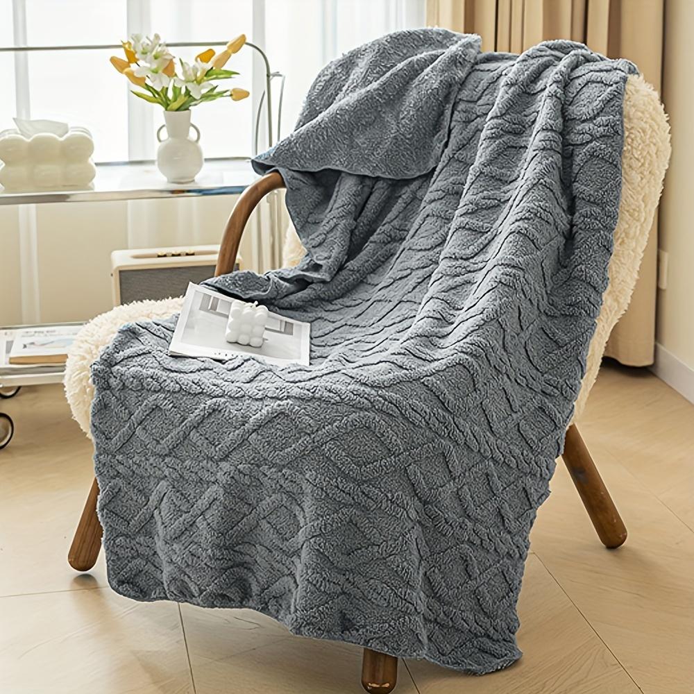 Blanket Comfortable Soft 3D Fashionable Design Plush Thick Warm Blanket, Soft Warm Plush Air Conditioning Blanket Flannel Throw Blanket