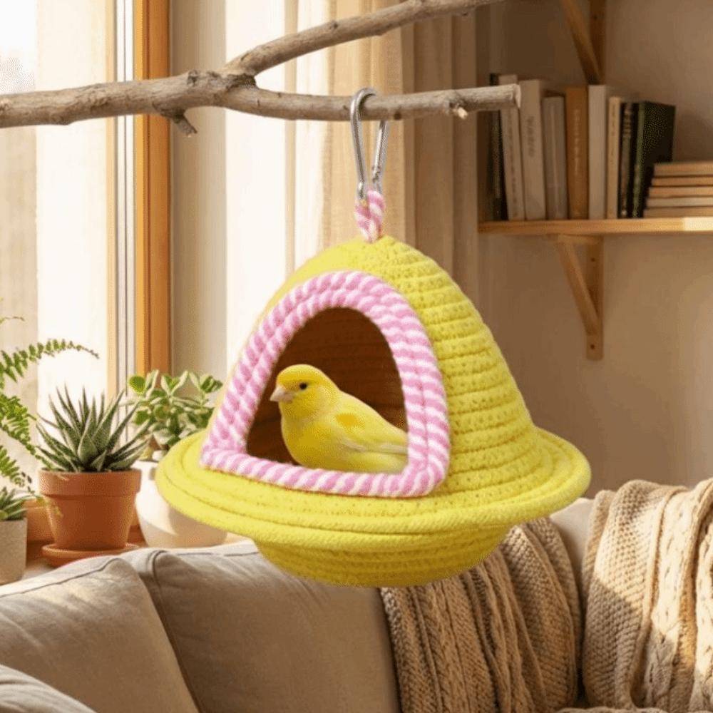 Windproof Bird Hanging Bed Thickened Bite Resistant Pet Habitat Pet Parrot Warm Sleep Bird Cage Nest Handmade Weave