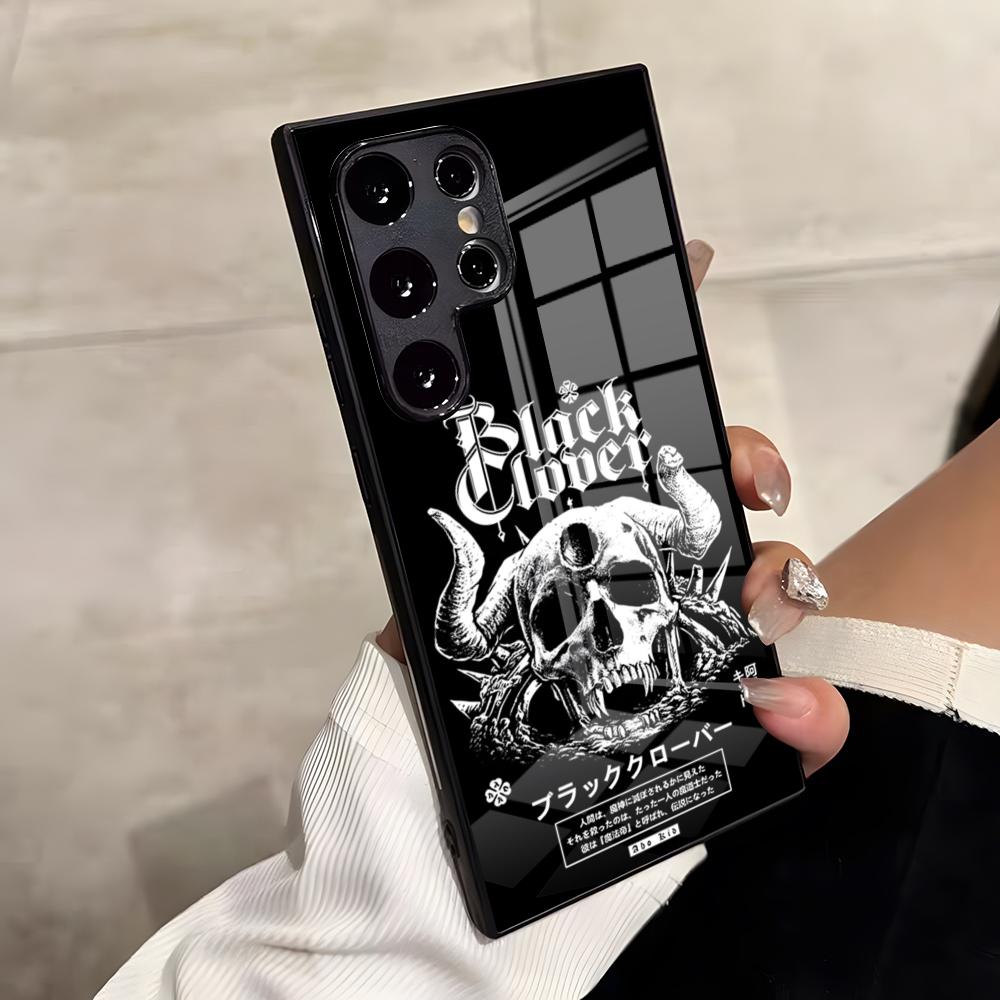 Black Four-leaf Clover Cool Phone Case For Samsung S26 S25 Edge Ultra S23 S22 S21 S20 Ultra Plus S24 Fe A54 A53 A25 Glass Cover