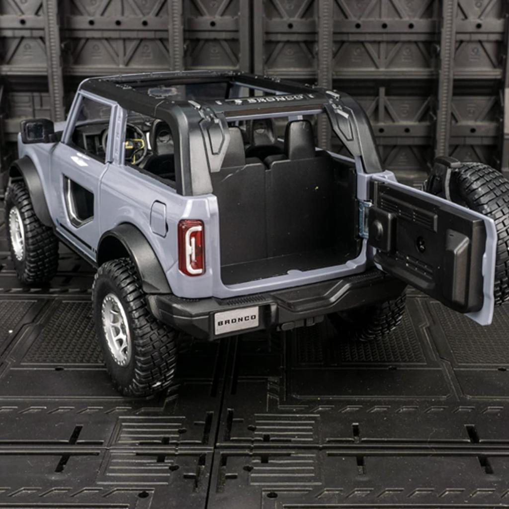 Масштаб 1/32 Ford Bronco Lima SUV, литая под давлением модель автомобиля, игрушечный автомобиль с откатным механизмом, звуком и светом для детей, коллекция подарков для мальчиков и девочек
