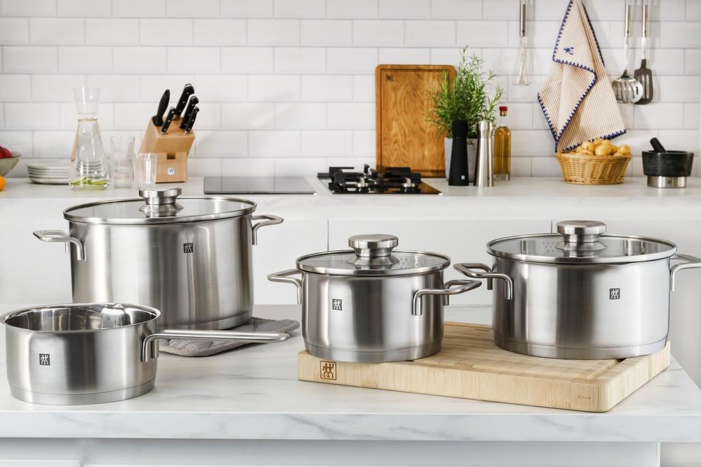 Горшок для тушения ZWILLING, дно из нержавеющей стали, совместимое с IH, японская кастрюля Pouristic "Pouristic 20 см", двуручная, 3-слойная, 3,0 л [Авторизованный продукт]