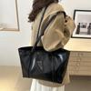 2025 New Trendy Large-capacity Bag Fashionable Casual Women's Bag Shoulder Large Bag Simple and Versatile Commuter Tote Bag