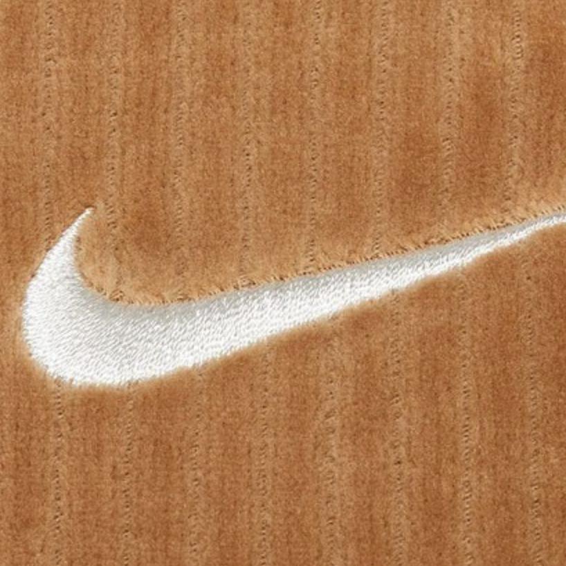 Nike Спортивная одежда Женская вельветовая толстовка на молнии с логотипом Коричневая DQ5939-258