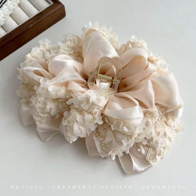 Заколка-бант для высококлассной женской прически «Облако-пузырь» – Большой аксессуар-зажим типа «акула»