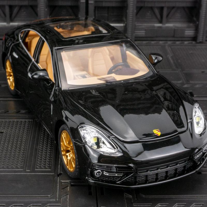 Моделирование Palamera Car Alloy Model Decorations Акустооптический металлический игрушечный автомобиль с оттяжкой Car Car Men