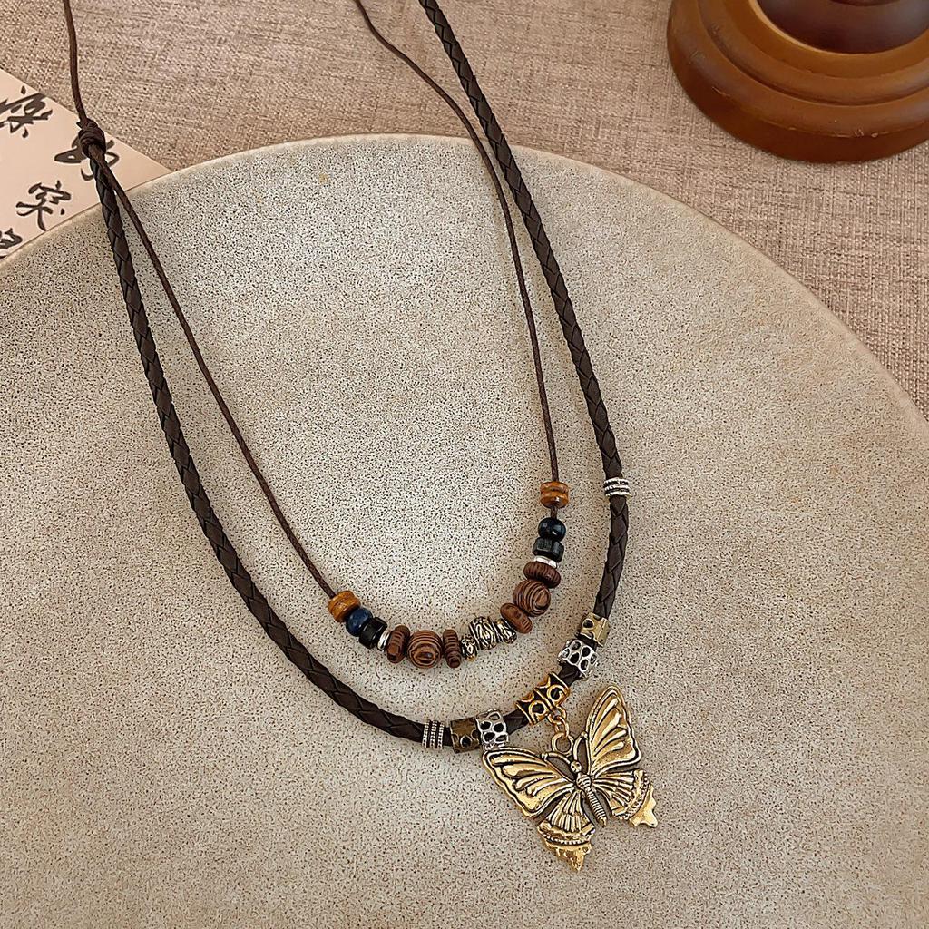 2025 Bohemian Ethnic Choker: Light Luxury Clavicle Necklace for Women