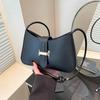 Textured Retro Shoulder Bag 2025 New Spring Fashion Underarm Bag Simple Messenger Bag