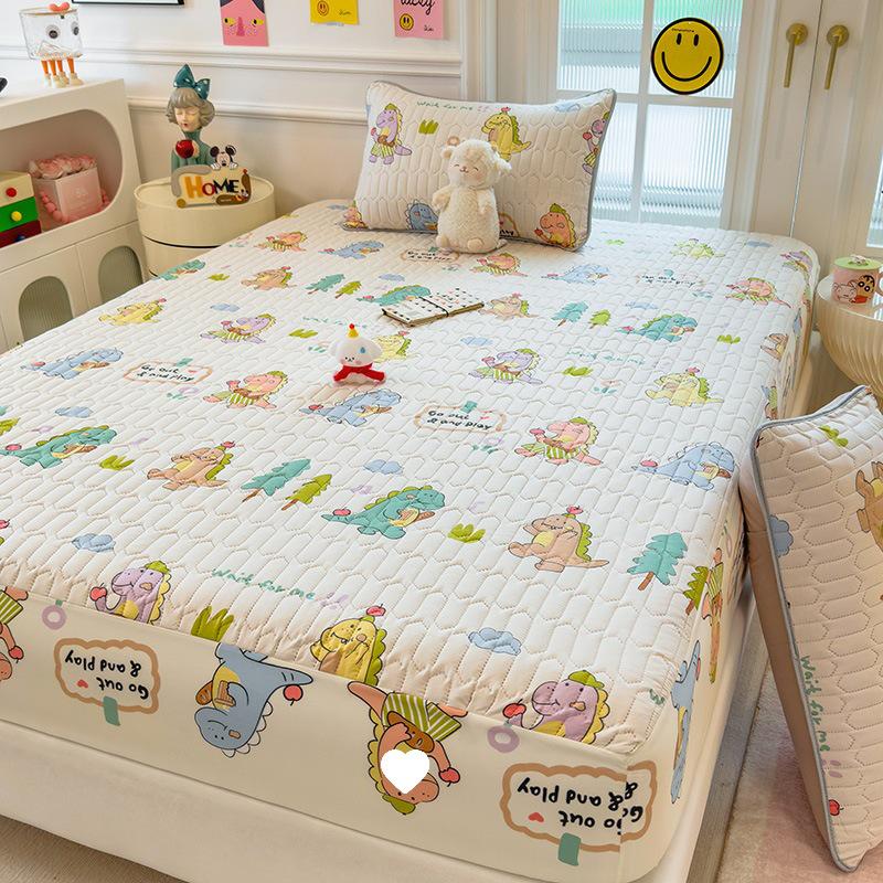 G5Z Quilted Fitted Sheet Set: Anti-Dust Bed Cover & Mattress Protector