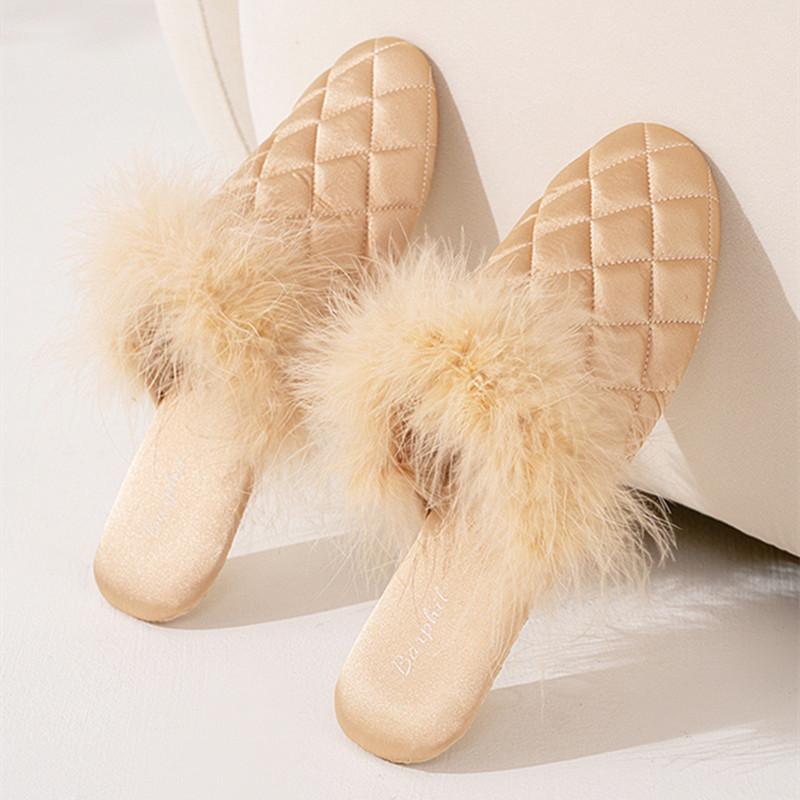Fashion Fashion Feather Decoration Design Slippers Women Comfort Lightweight Soft Sole Home Slippers Elegant Non Slip Zapatos De Mujer