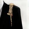 Vintage Rhinestones Tiger Shoulder Decor Brooch for Women Party Jewelry Accessories