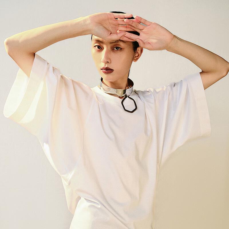 LESS 2026 Spring Loose Fit Round Neck T-Shirt