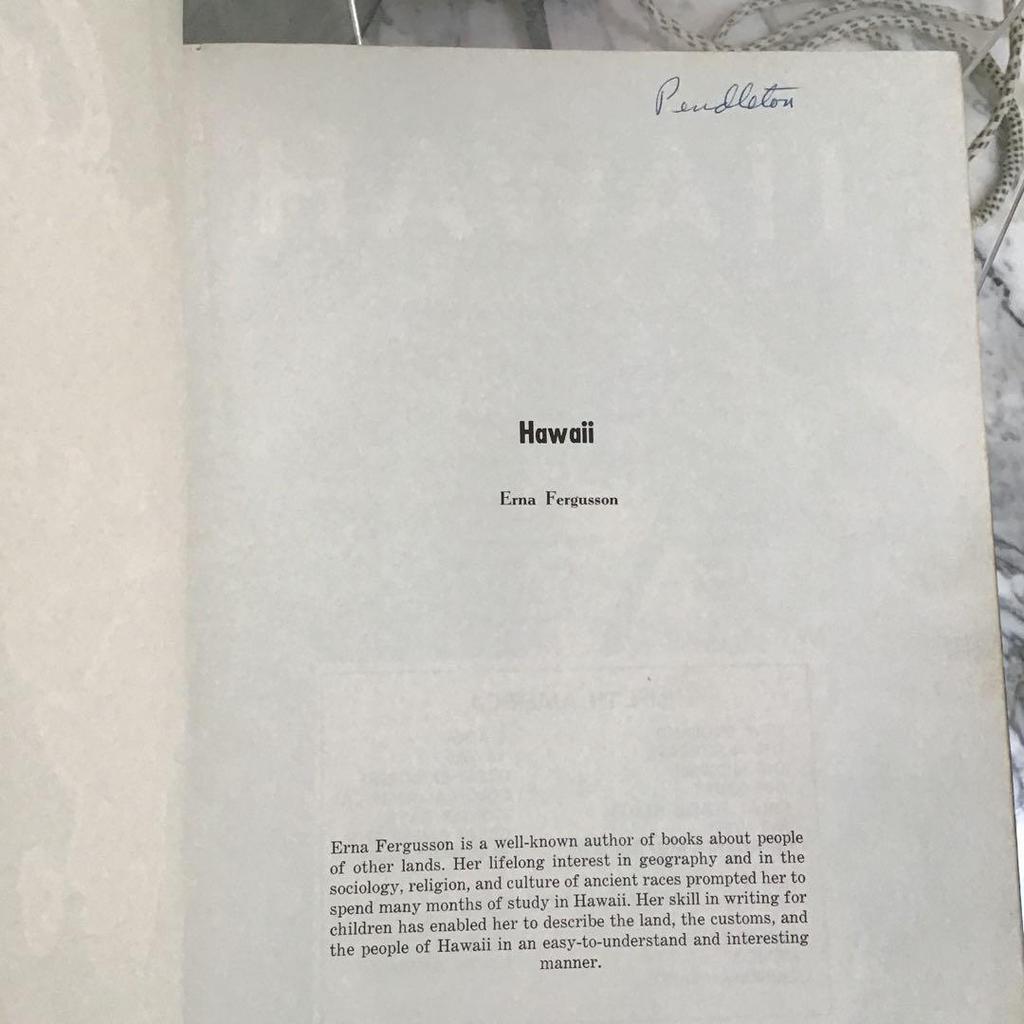 [Б/У] Старые книги о Гавайях, Иностранные книги и альбомы, Гавайи, Винтаж