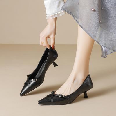 Weiwei Girl 739-5 остроносые одинарные туфли женские на тонком каблуке нишевый дизайн кошачий каблук крест с неглубоким отверстием на высоком каблуке мягкая подошва