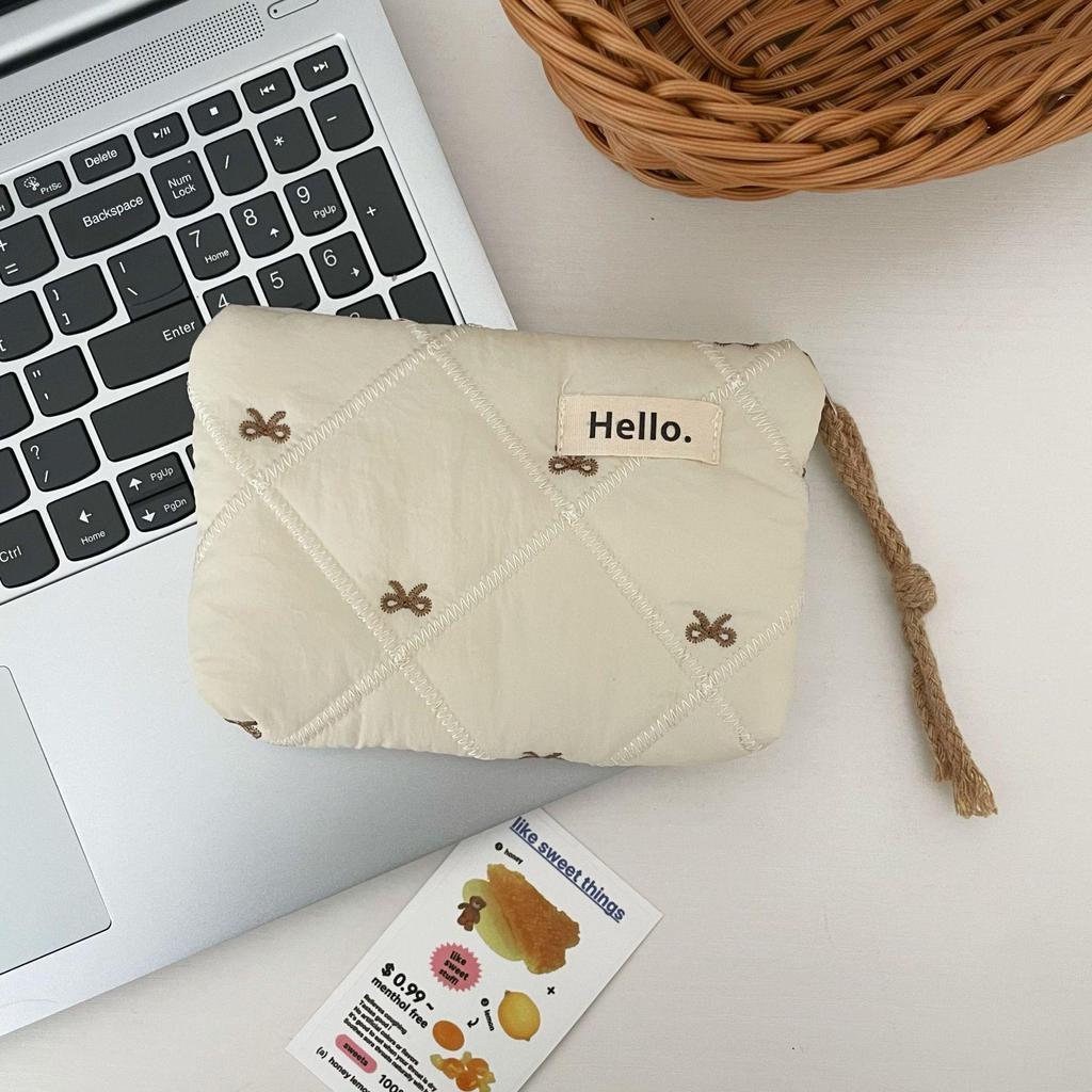 Милый стеганый кошелек для монет: Женская мини-сумка для помады, хранения всякой всячины и держатель для карт 2025