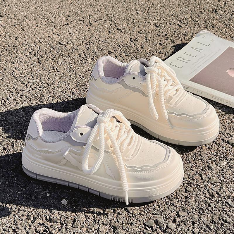 Молочный фуфу с крыльями маленькие белые туфли женские 2025 весна новые туфли на толстой подошве женские нишевые универсальные повседневные туфли спортивная обувь