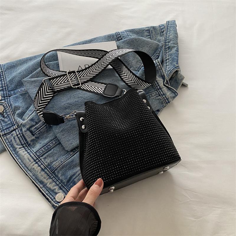 Stylish Fall Bucket Bag Unique Design Chic Shoulder Crossbody Handbag In Black Silver Colorful Options