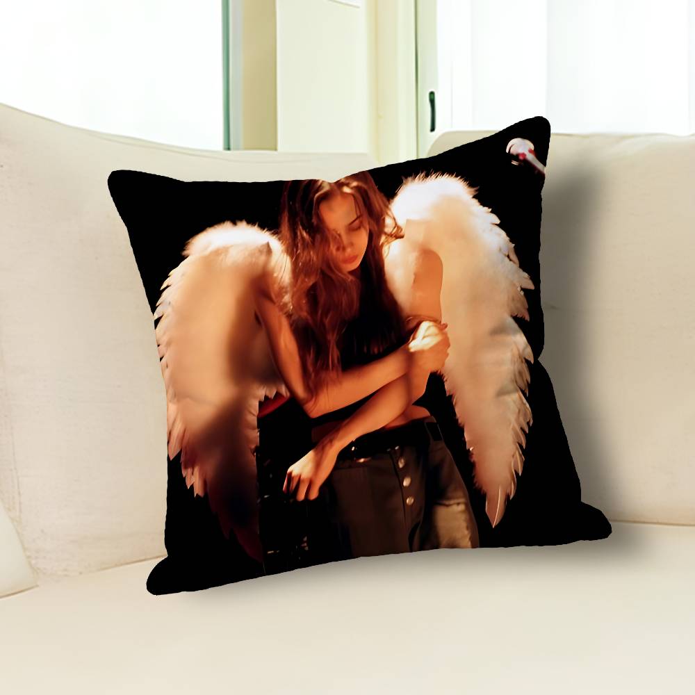 Singer F-Fiona A-Apple Anime Celebrity Merchandise All-Match Printed Pillow Case Sofa Car Office Room Decoration Protector