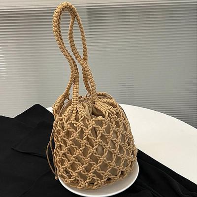 Маленькая дизайнерская соломенная тканая сумка, женская новая летняя высококачественная сумка, сумка ведро для воды, пляжная сумка через плечо в западном стиле