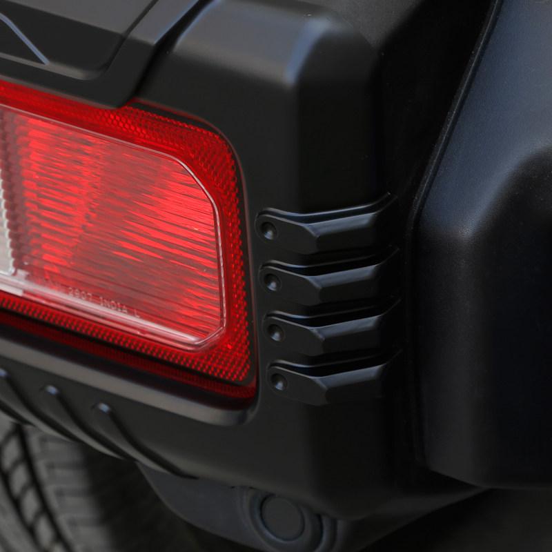 For 2019-2026 Suzuki Jimny JB74 JC74 Nomade Rear Fog Light Frame Anti Scraper Exterior Modification Accessories