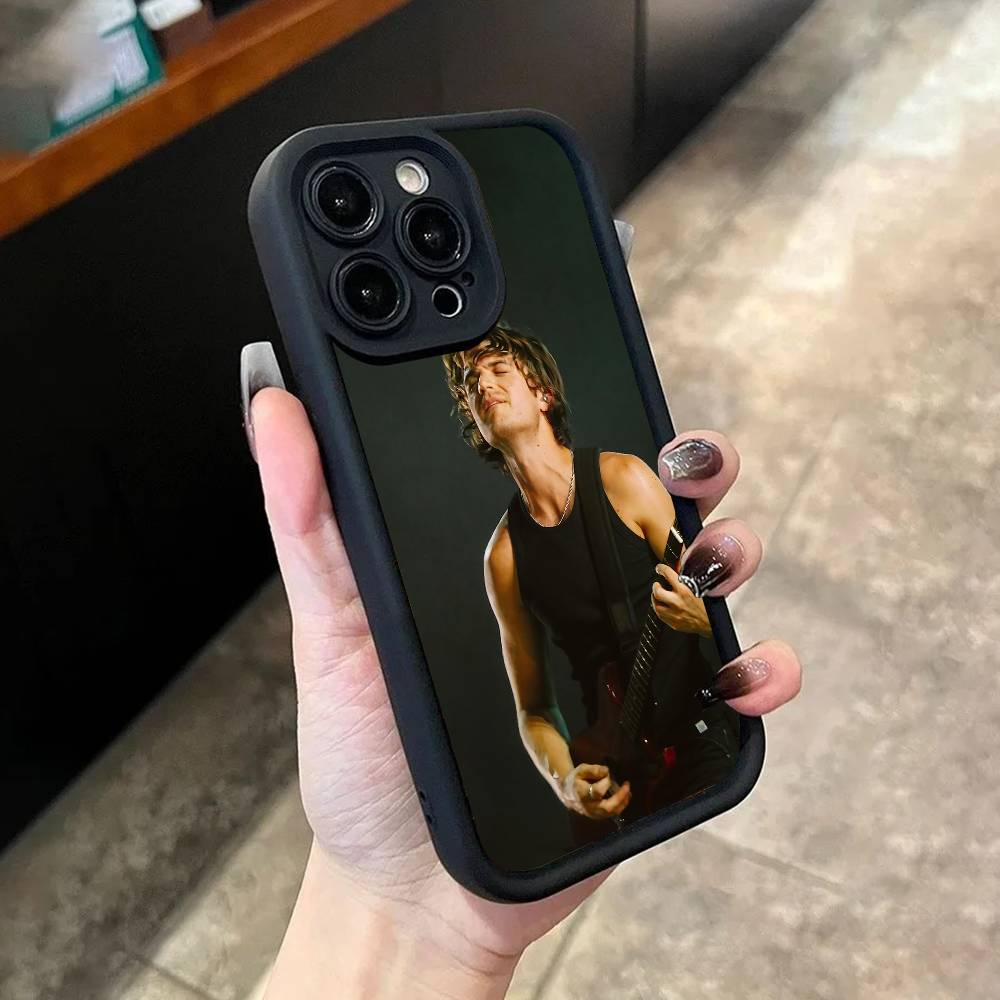 Joe K-Keery S-Steve Phone Case For iPhone 17,16,15,14,13,12,11,Pro,Max,Plus,X,XS,SE4,E,Mini Black Thickened border Case
