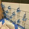 200pcs U-shaped Horseshoe Shims Reusable Tile Spacers PP Level Wedges Positioning Clips For Marble Granite Aligning
