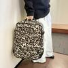 Рюкзак с леопардовым принтом, с несколькими карманами и регулируемыми лямками