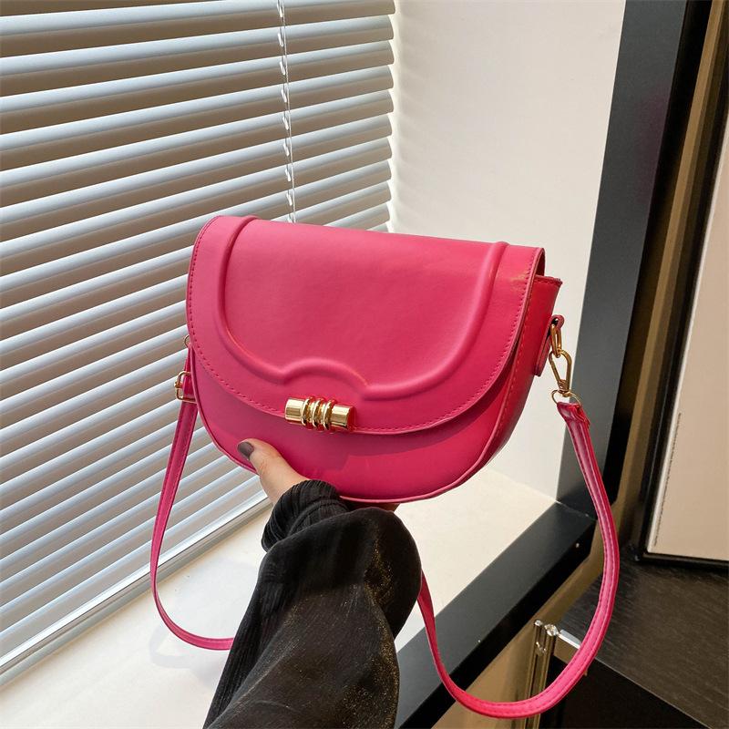 Новая высококачественная текстура, нишевая весенне-летняя модная универсальная сумка через плечо, модная сумка-седло