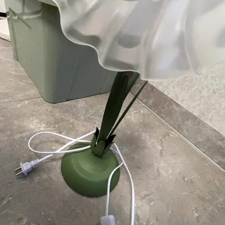 1PC Cream Wind Floor Lamp Living Room Sofa Internet Celebrity Retro DIY French Pastoral Bedroom Atmosphere Flower Lamp