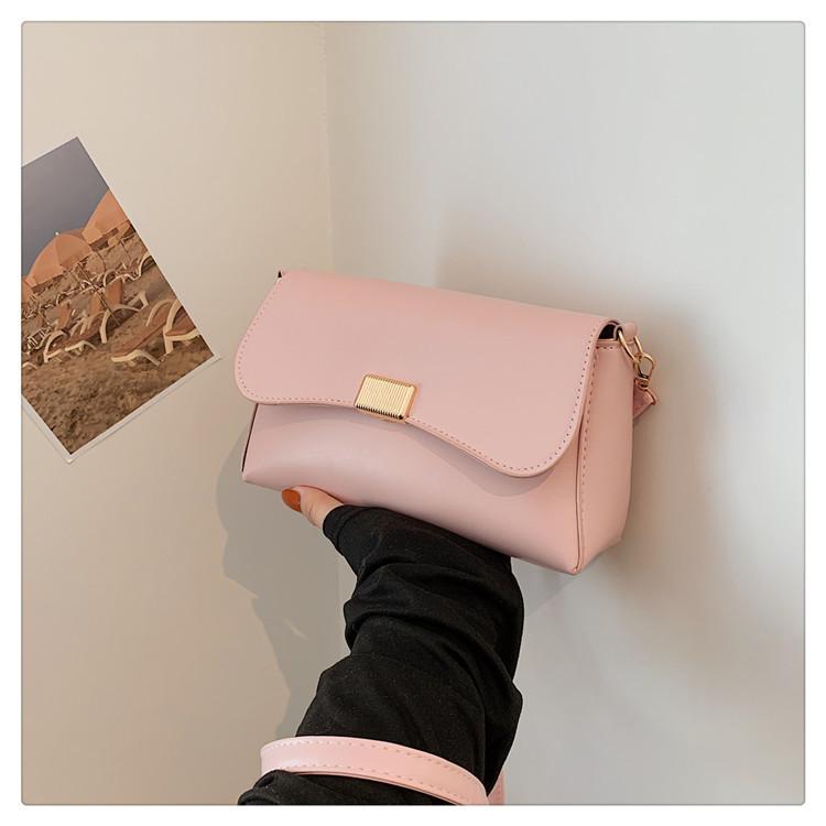 Премиальная женская сумка 2024 года, новая сумка-багет, ретро-сумка для переноски под мышкой, сумка-мессенджер для девушек в иностранном стиле