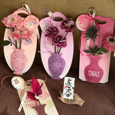 Упаковочные материалы Упаковка для одного цветка Коробка для цветов в форме сердца Переносная упаковка для мини-букетов Декор для свадебной вечеринки