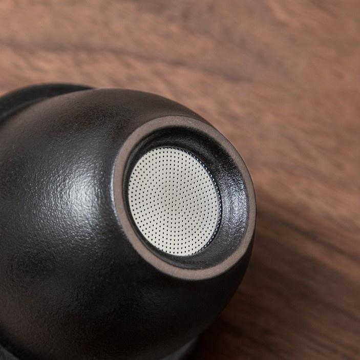 Керамическая кружка 320 мл с глазурью «Голубой камень» и простым фильтром для заваривания чая