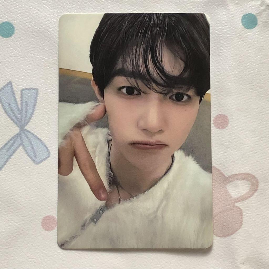 [USED] Zhang Hao ZB1 Loss B Prize Zebewan Turn Around, Rocket & Scissors Trading Card