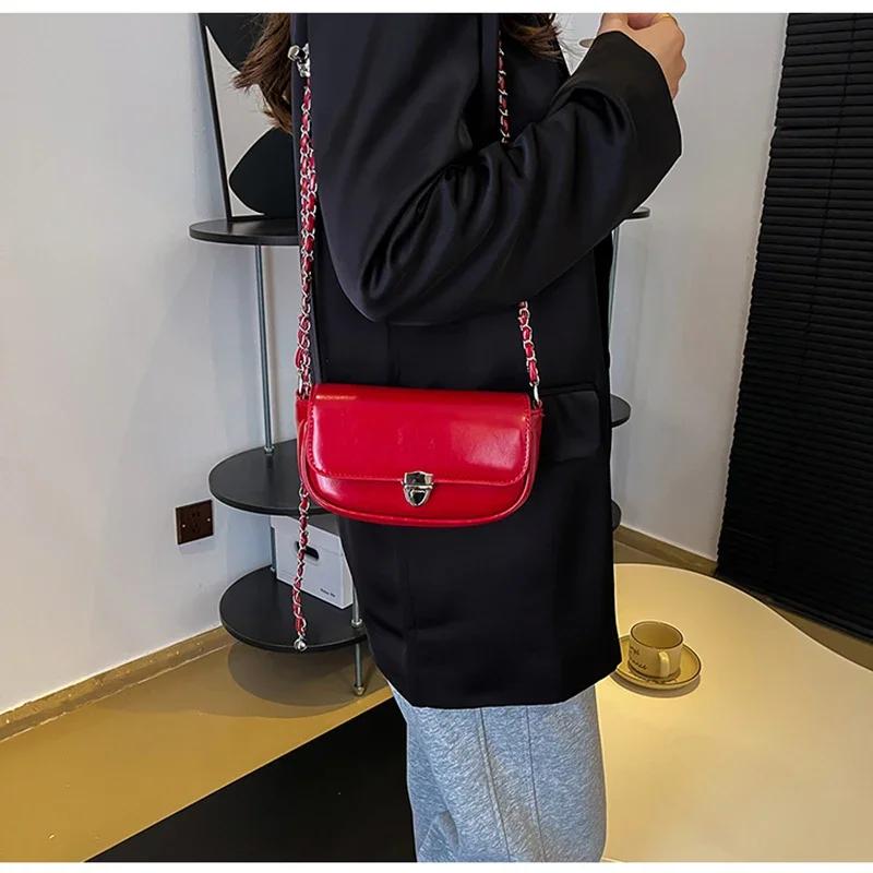 Ретро вишневая красная сумка через плечо с цепочкой для женщин, изысканный дизайн с пряжкой-замком, элегантная сумка-перекидка подмышками