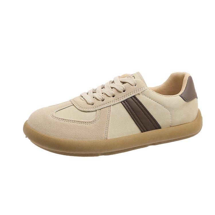 2024 осень маленькие белые туфли новая корейская версия женские студенческие туфли на плоской подошве спортивные кроссовки для сноуборда повседневные уличные стрельбы немецкие тренировочные туфли