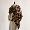 New Luxury Winter Cashmere Retro Leopard Print Scarf Women Warm Pashmina Poncho Scarves Fashion Shawl Thick Foulard Bufanda