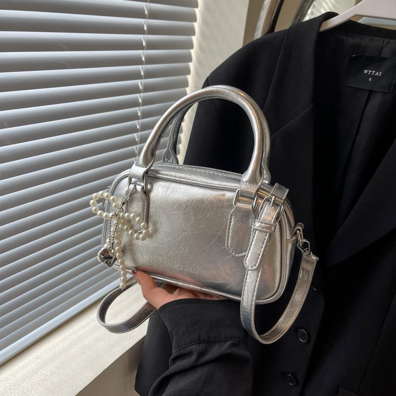 Новая женская сумка 2025 новая популярная сумка-мессенджер на плечо, модная сумка с высоким чувством