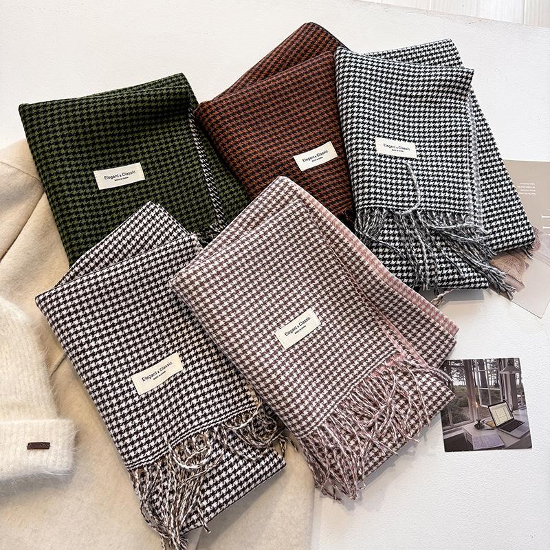 Women's Nordic Simple Houndstooth Plaid Scarf, English Shawl, Reversible Tassel Check Scarf