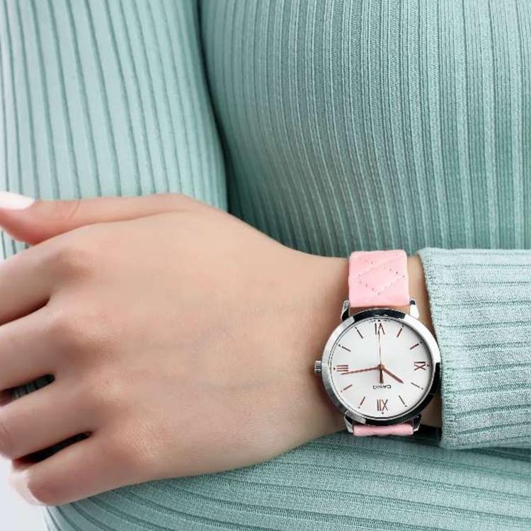 Casio Женские часы стандартной серии 36 мм Серебристые LTP-E153L-4ADF LTP-E153L-4ADF