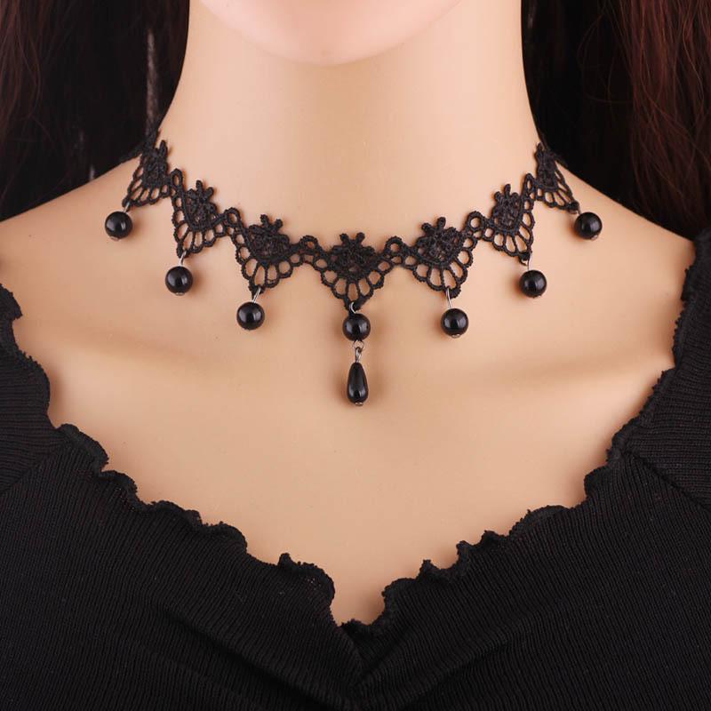 Lace Choker Necklace for Women - Versatile Clavicle Chain with Fake Collar Accessory