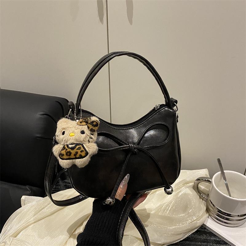 Unique Niche Design Bag Women's New Autumn Versatile Messenger Bag Exquisite Handbag Small Bag