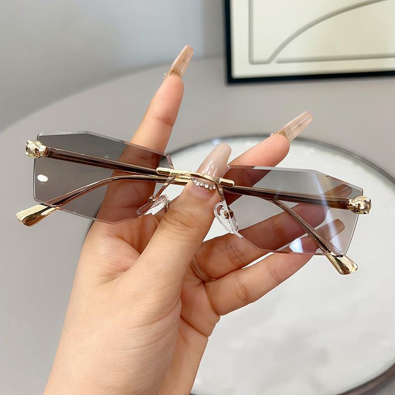 JYL TS Cat Eye Sunglasses Women UV Protection Pink Frame YH8061