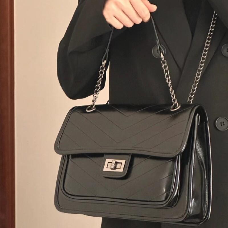 New Black Classic Shoulder Bag Simple Large Capacity Versatile Shoulder Bag High Quality Casual Luxury Ladies Oblique Crossbags