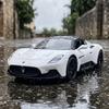 1:32 Maserati MC20 Двухцветная крыша Лимитированная серия Металлический литой модель автомобиля Стенд для демонстрации Креативный настольный домашний декоративный орнамент