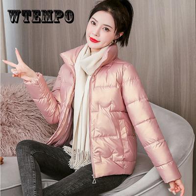 Зимняя женская хлопковая стеганая куртка. Яркое женское пальто с коротким воротником-стойкой. Утепленная пуховая хлопковая стеганая куртка для женщин.